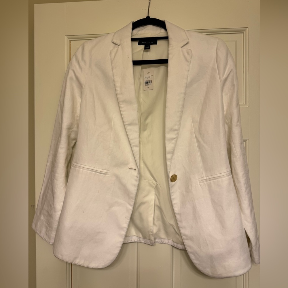 Ann Taylor Hutton Blazer size 0 new with tags